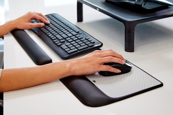3M Precise Mouse Pad with Gel Wrist Rest, Soothing 3M Gel Technology and Satin Smooth Cover for All Day Comfort, Optical Mouse Performance and Battery Saving Design (MW85B), Extended, Black - Image 8